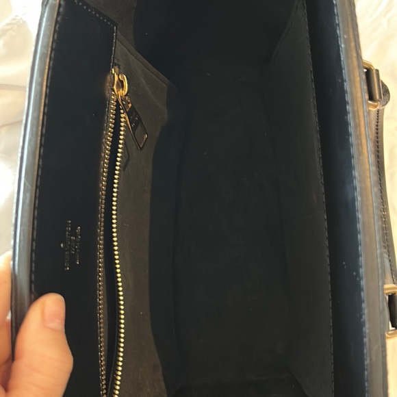 Louis Vuitton Phoenix - Picture 2 of 10